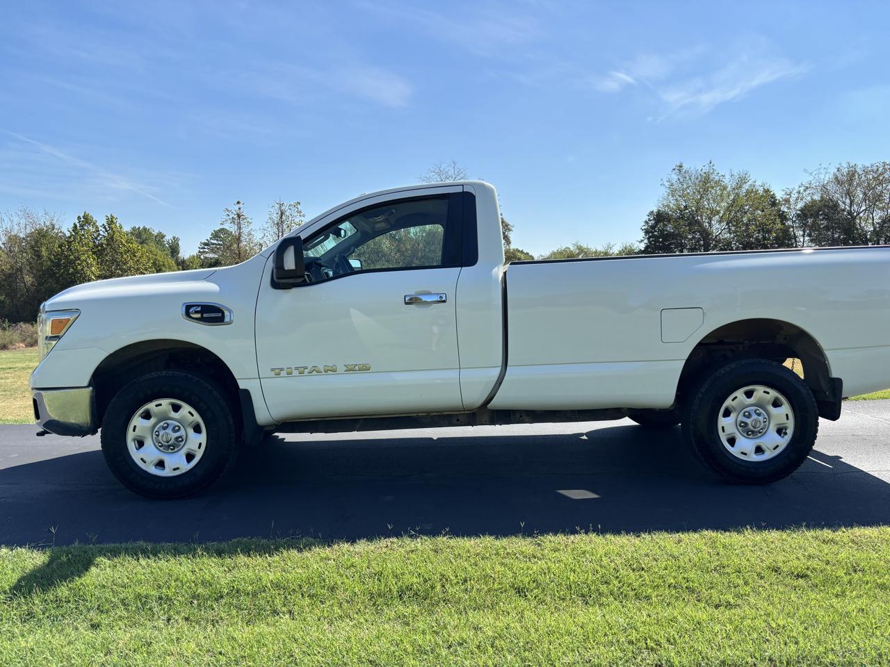 nissan titan xd 2017 1N6BA1RP0HN546059 image nissan titan xd 2017 1N6BA1RP0HN546059 image